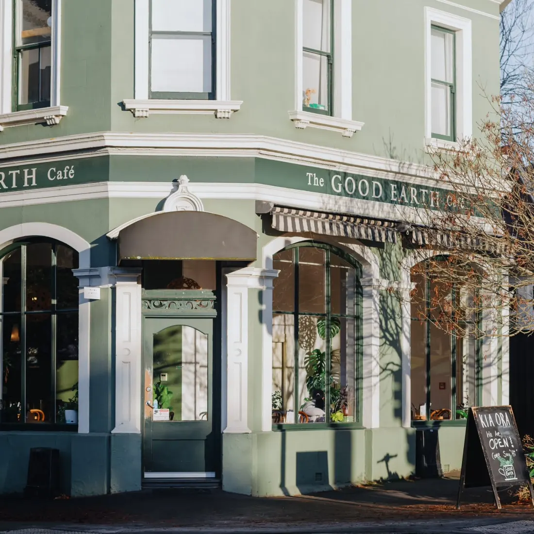 Hot drinks and warming food at The Good Earth Cafe in winter